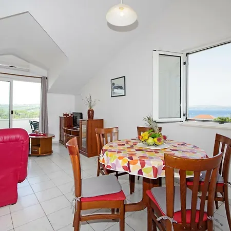 Appartement Mia Solta *