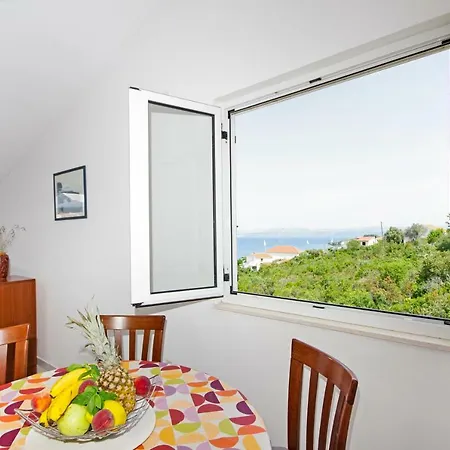 Apartment Mia Solta Necujam